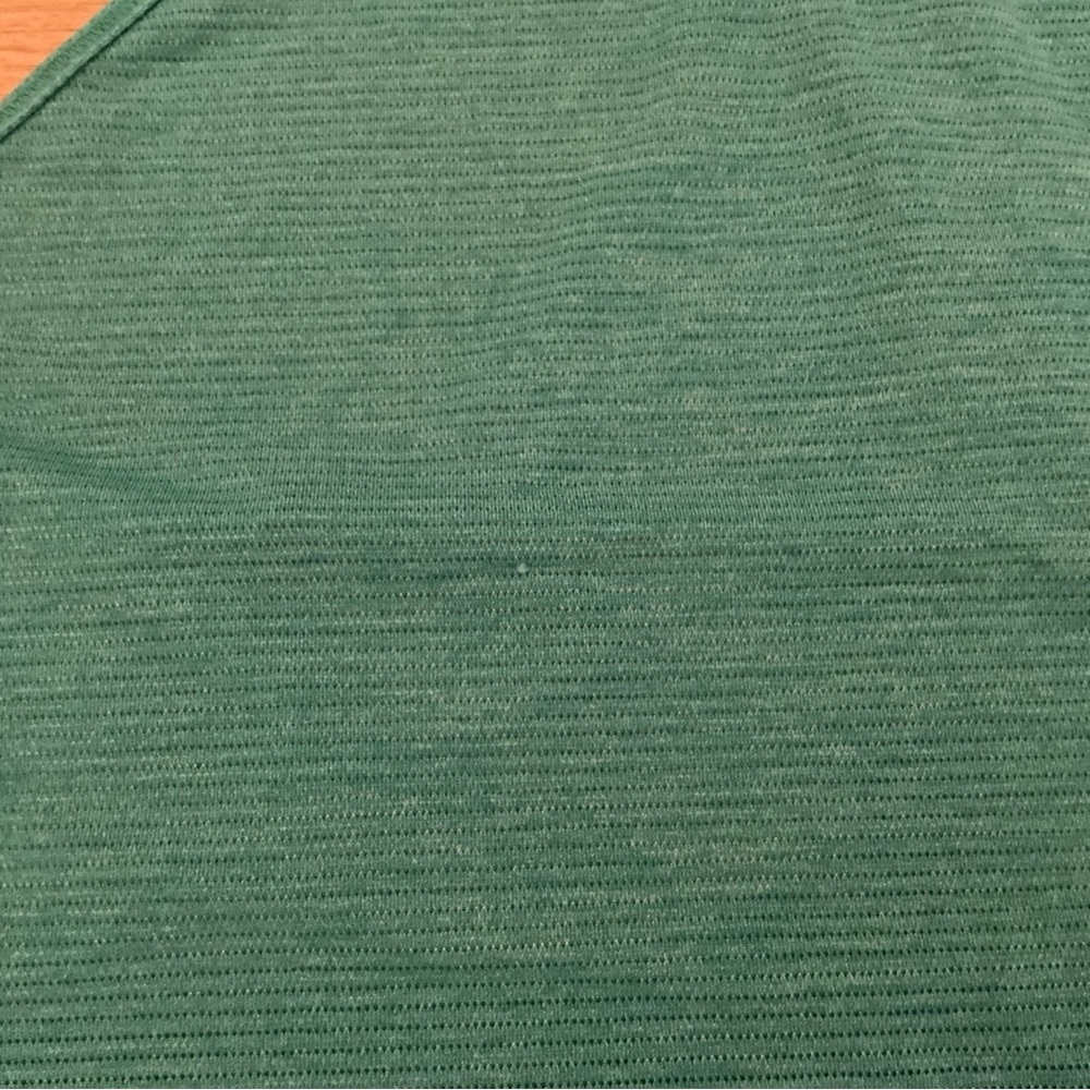 Lululemon tank top size 6 green striped racerback yoga athletic top - Picture 5 of 5
